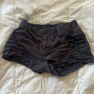 Tight, gray cargo shorts (used)